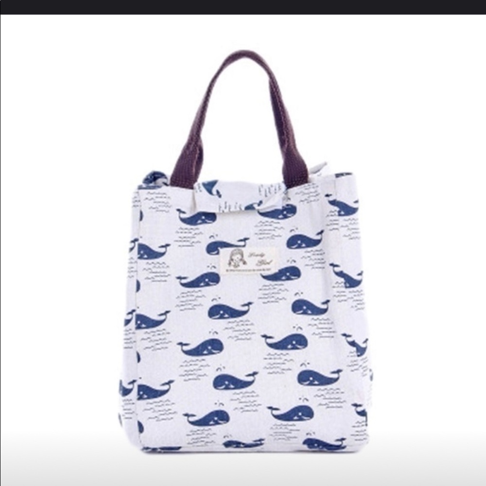 NWT whale Insulated lunch bag